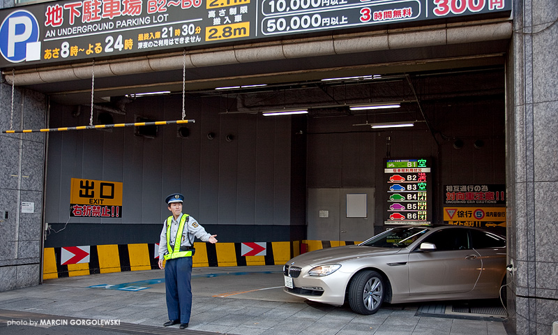 japonia,parkingi