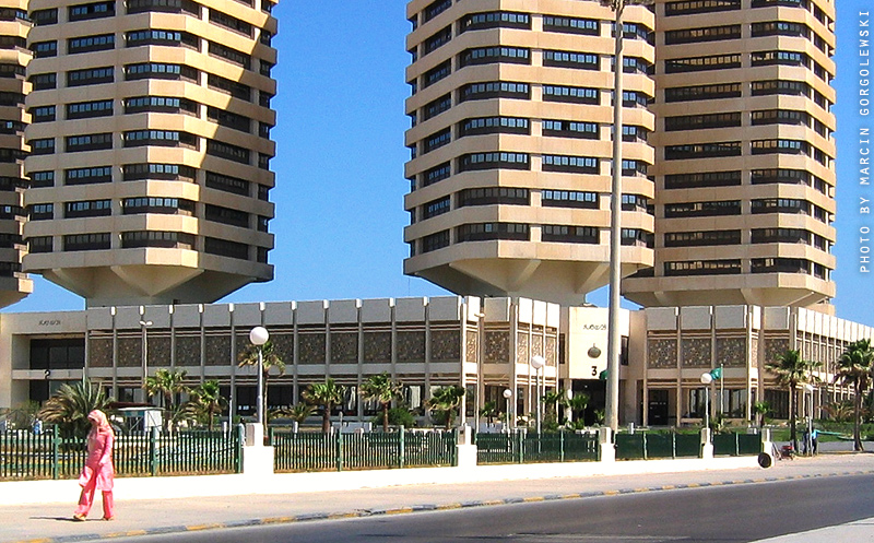 Shari' al Corniche