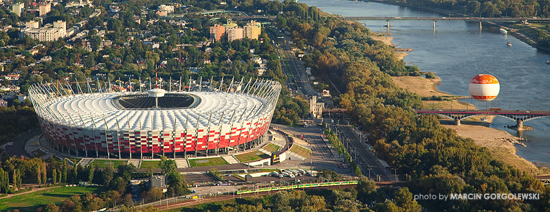 stadion narodowy,iglica,dach,z lotu ptaka lotnicze,balon widokowy,orange