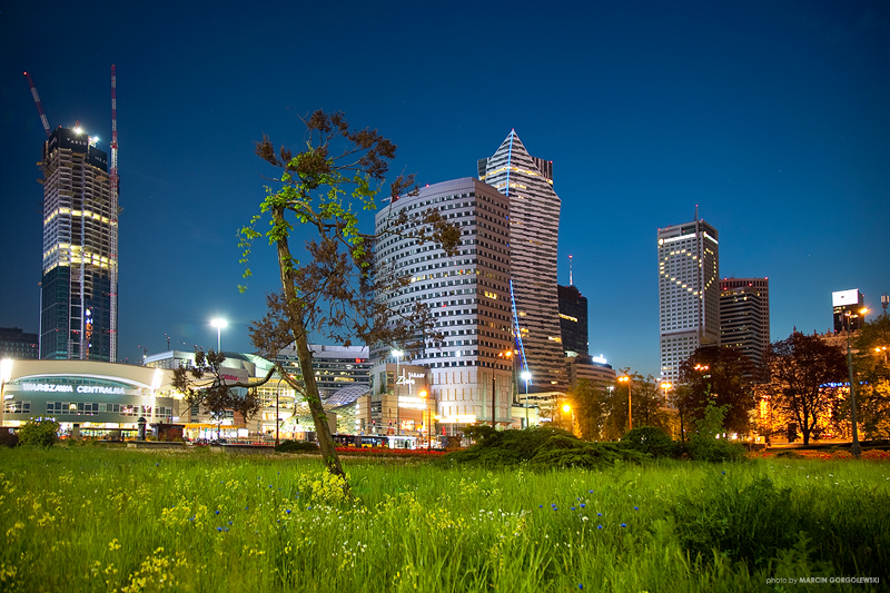 warszawa noca,varso tower