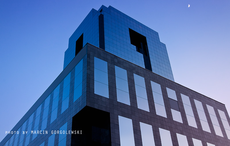warta tower