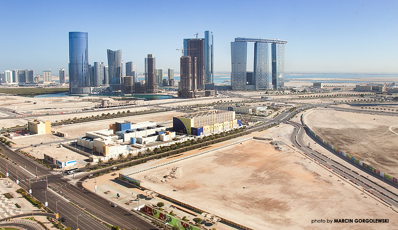 abu dhabi downtown sunset