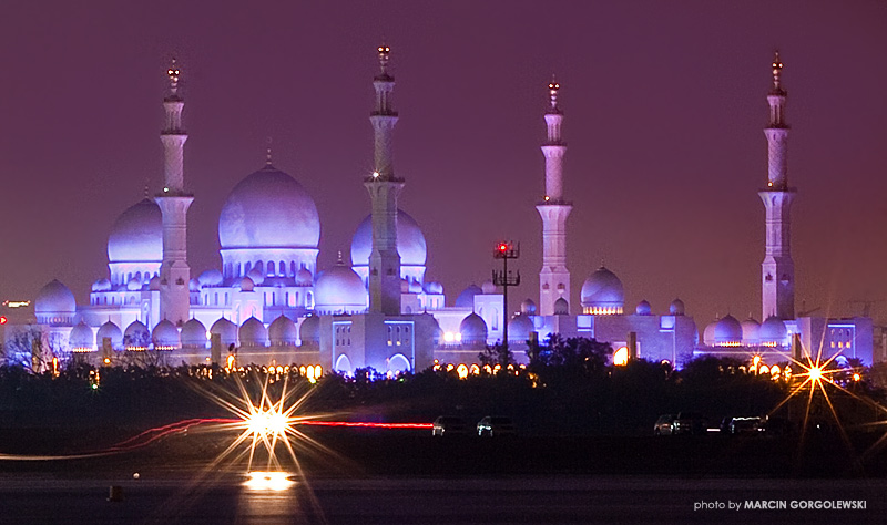 abu dhabi downtown sunset